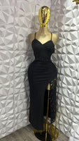 Vestido largo de noche con encaje y abertura negro