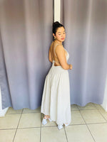 Vestido asimetrico con tirantes en espalda corta A beige