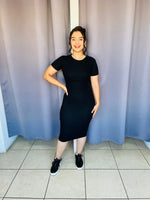 Vestido liso basico de manga corta negro