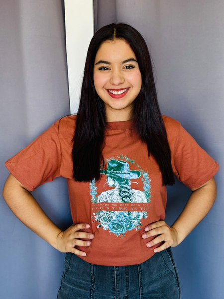 Playera vaquera chedron con estampado de mujer