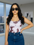 Pantiblusa de tirante grueso estampado de vaca café