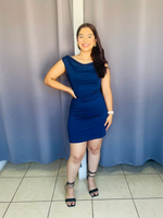Vestido de tirates pegado azul marino