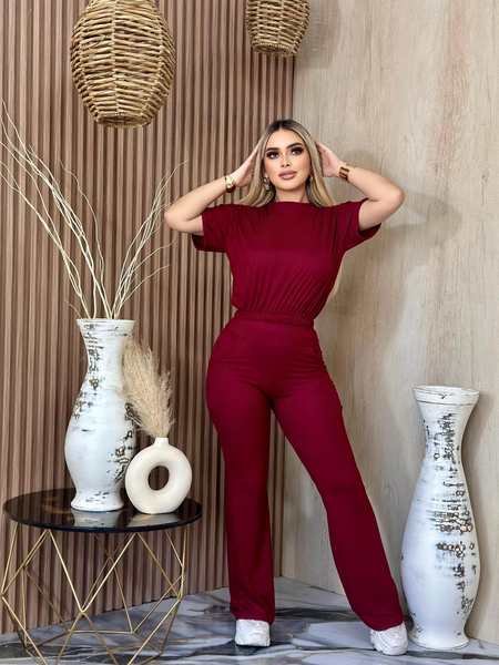 Conjunto de pantalonera y blusa con elastico en cintura vino