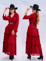 Vestido largo de olanes cuello V vino