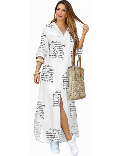 Vestido largo con estampado negro con letras de botones color blanco