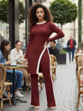Conjunto tejido con estampado de lineas asimetrico vino