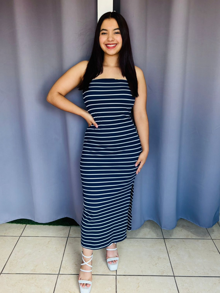 Vestido straple de lineas blancas color azul marino