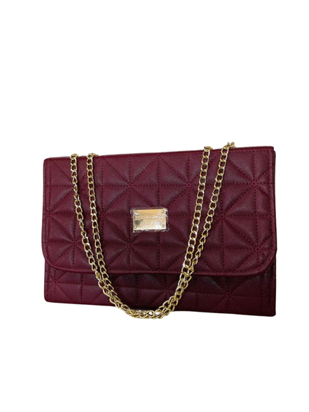 Bolsa rectangular con cadena dorada vino