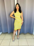 Vestido con estampado de rayas amarillo