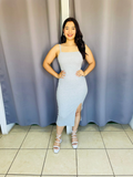 Vestido liso con abertura de tirantes gris