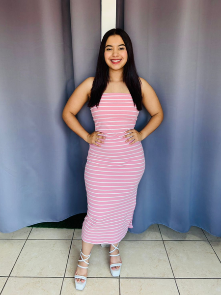 Vestido straple de lineas blancas color rosa palo
