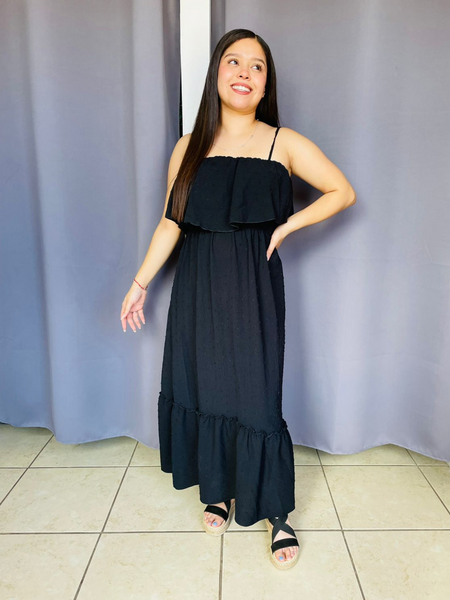 Vestido con textura de flor negro liso