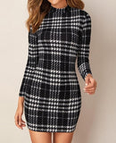 Vestido manga larga con lineas blancas color negro