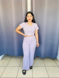 Conjunto de pantalon y blusa con manga color lila